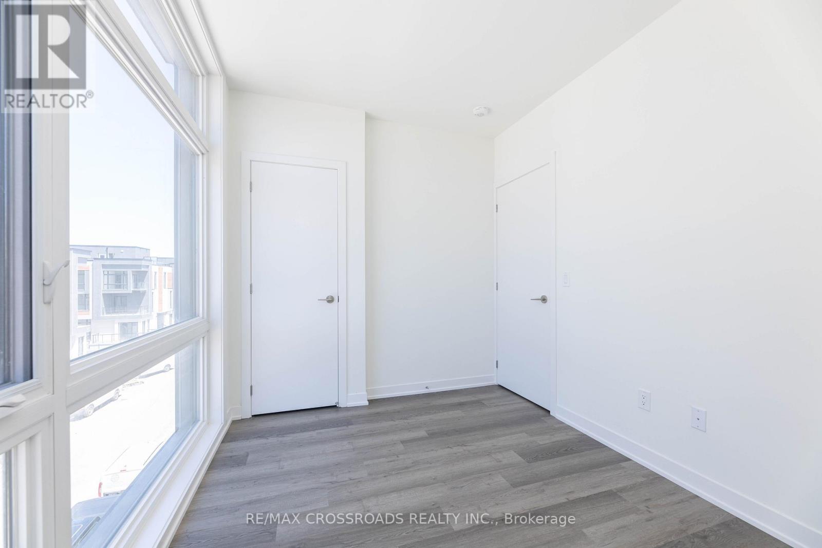 #1503 11 DAVID EYER ROAD - Image 19