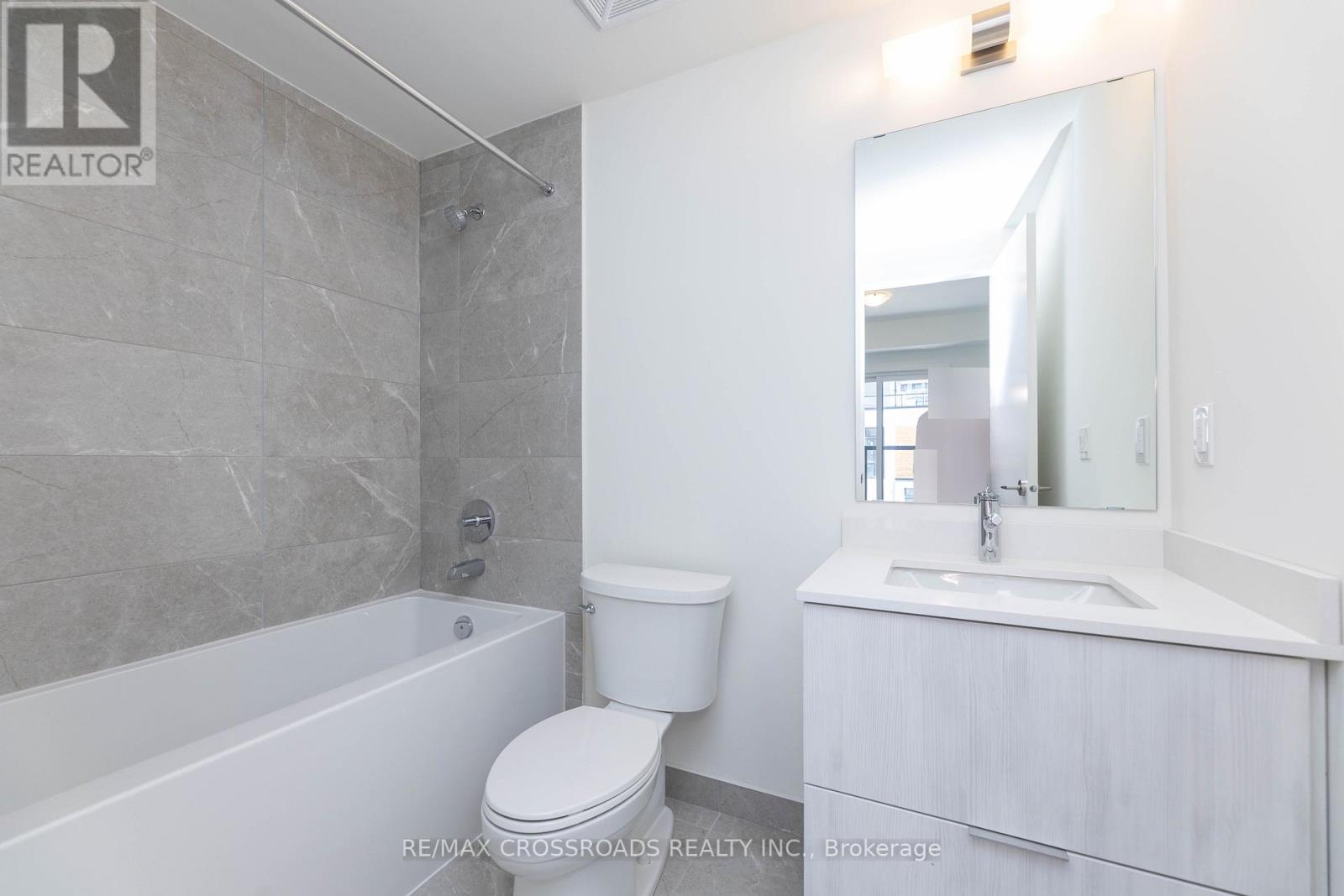 #1503 11 DAVID EYER ROAD - 21