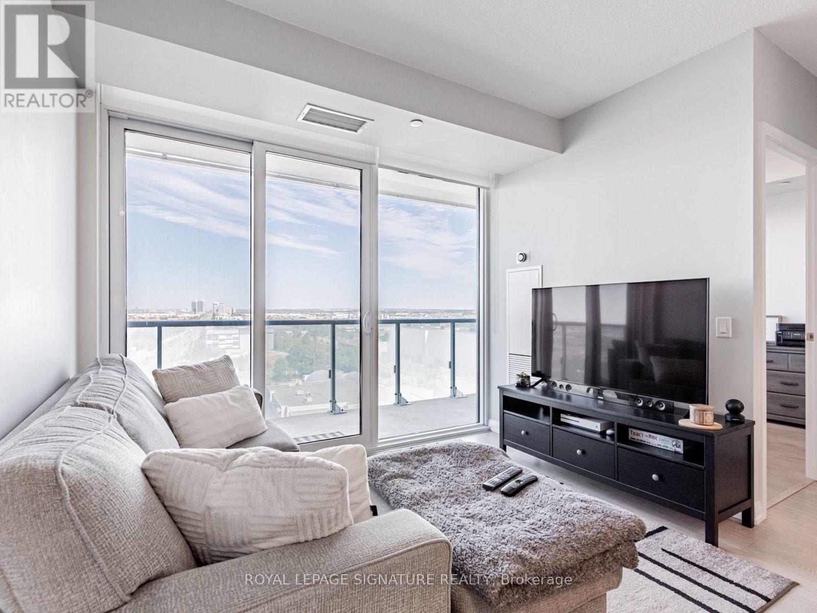 #1114 7895 JANE STREET - 14