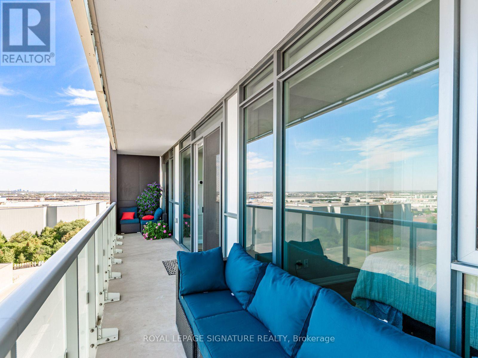 #1114 7895 JANE STREET - 23