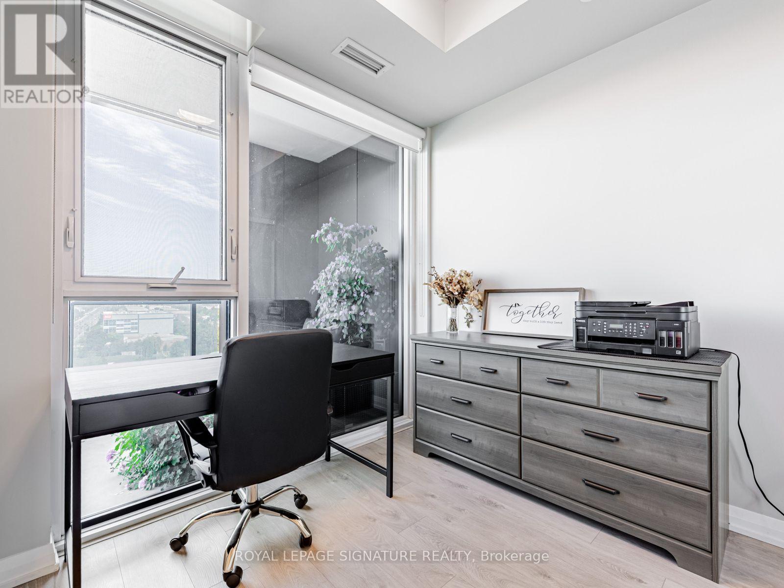 #1114 7895 JANE STREET - 3
