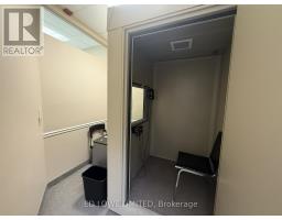 204 - 1 Quarry Ridge Road, Barrie, ON L4M1L2 Photo 9