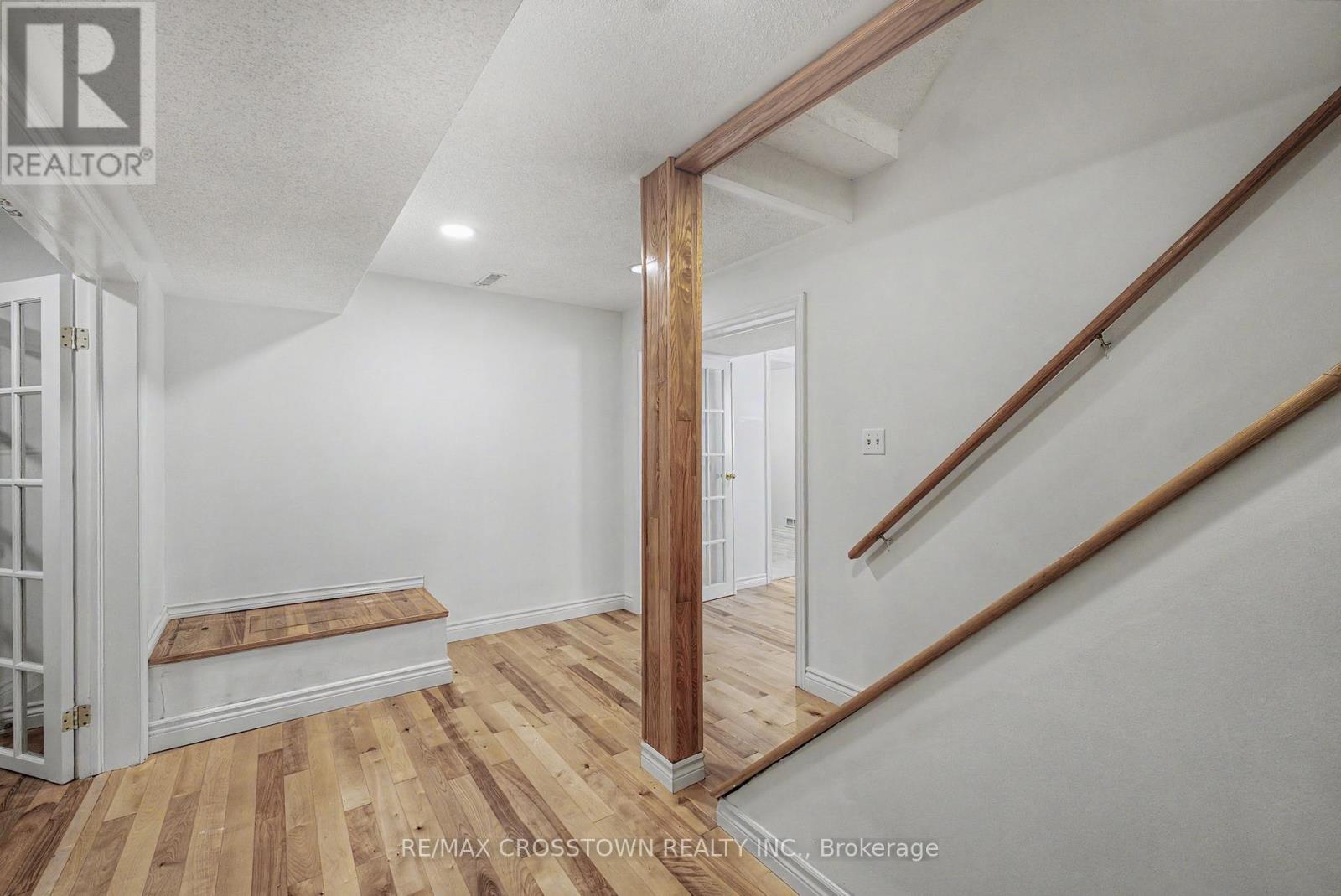 31 LOGAN COURT - 29