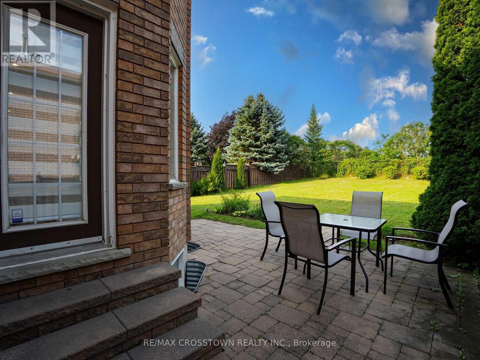 31 LOGAN COURT - Image 37
