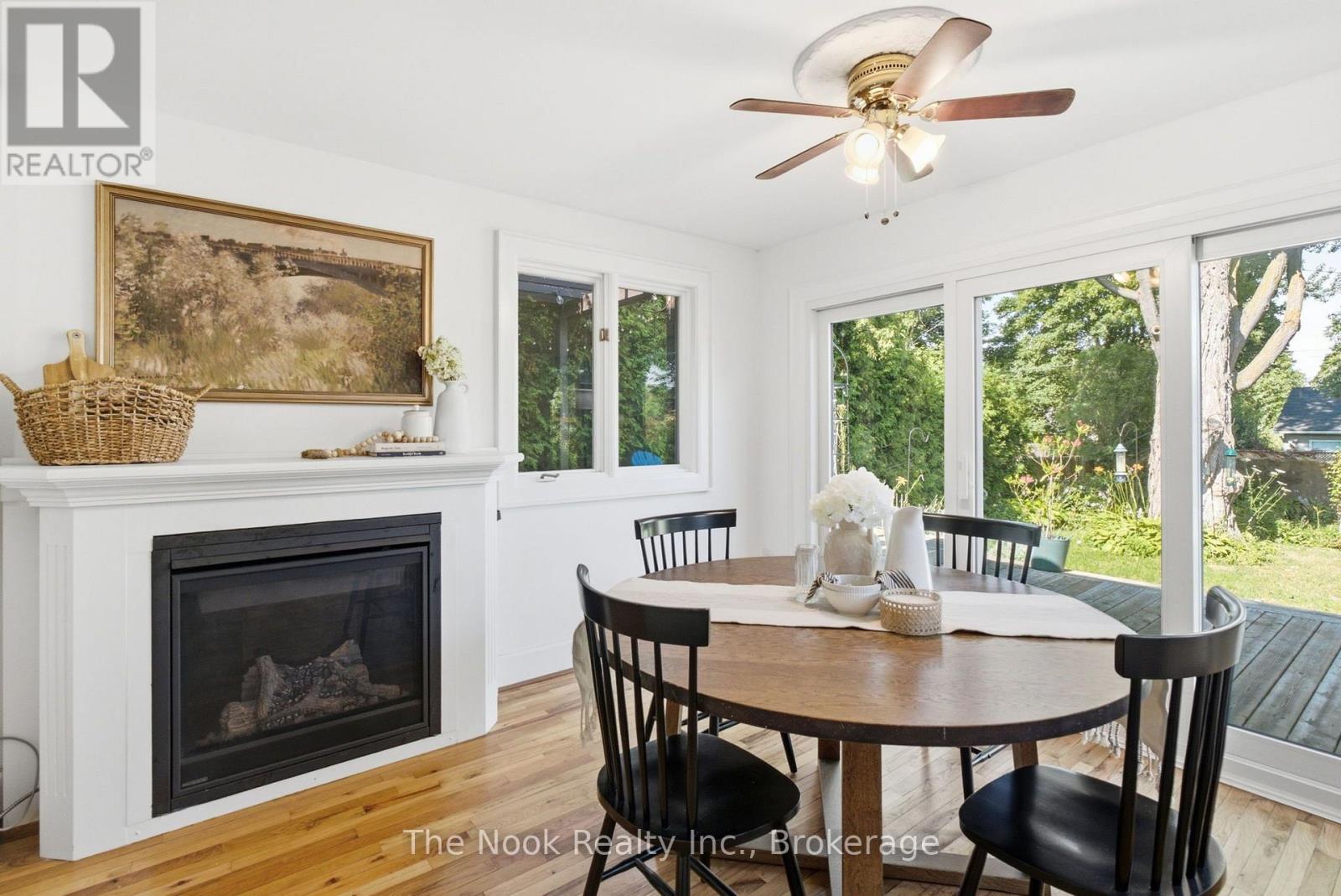 641 MASSON STREET - 23