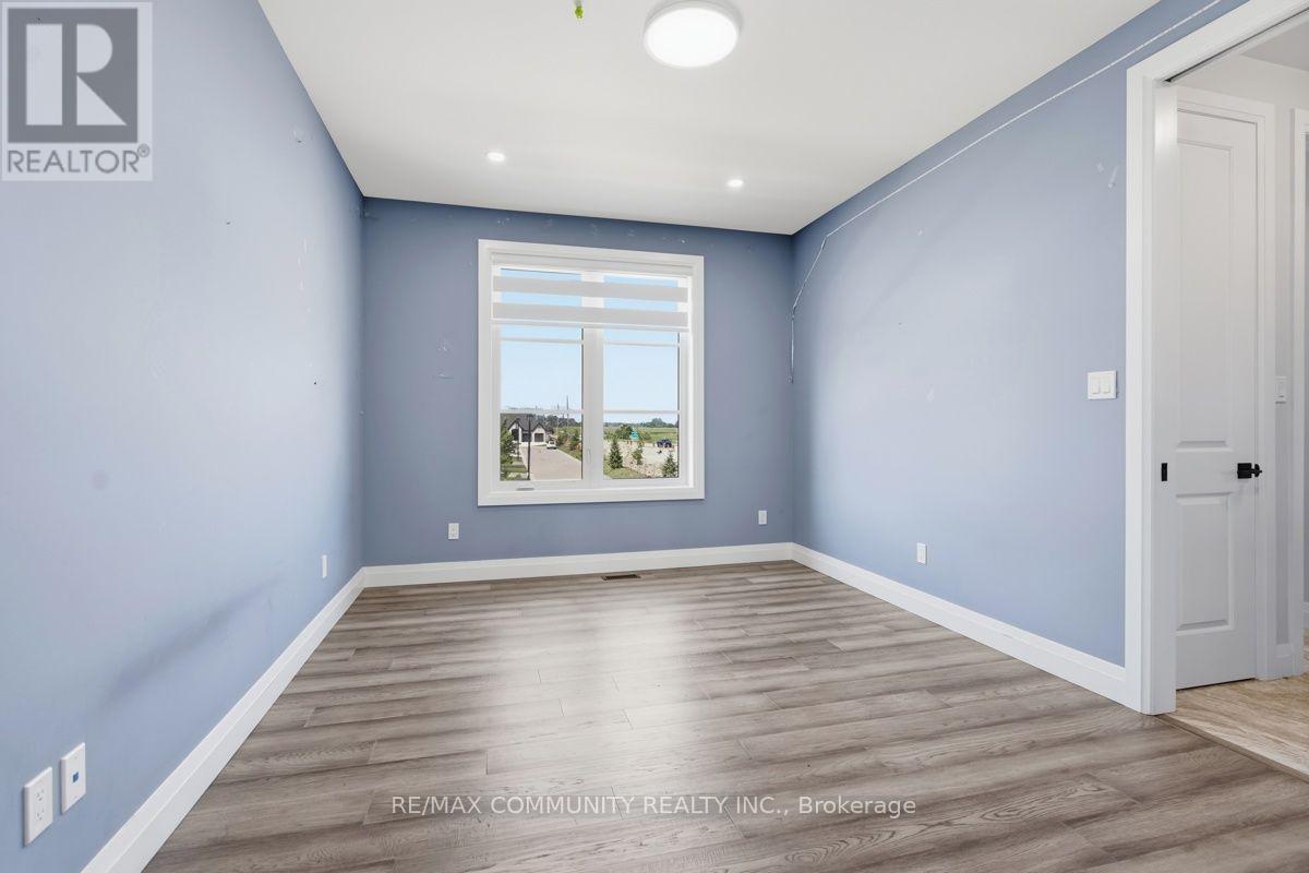 451 WARNER TERRACE - Image 33