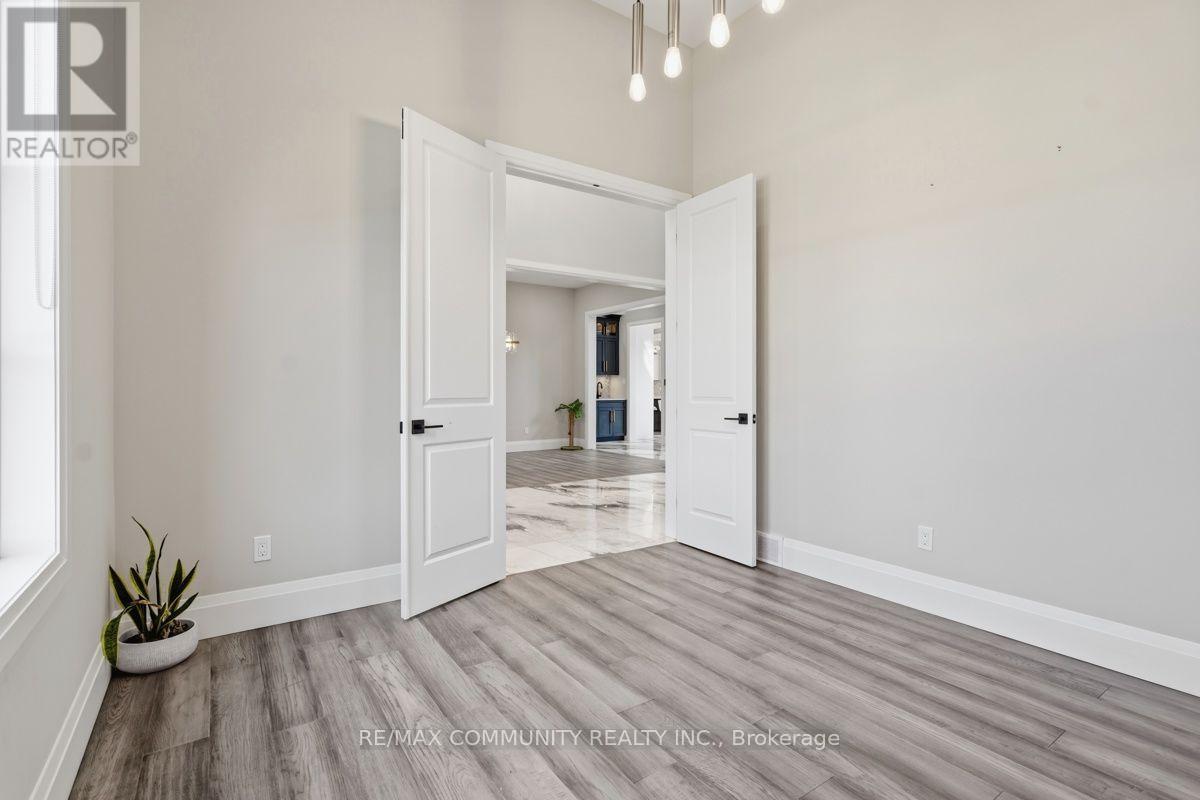 451 WARNER TERRACE - Image 6