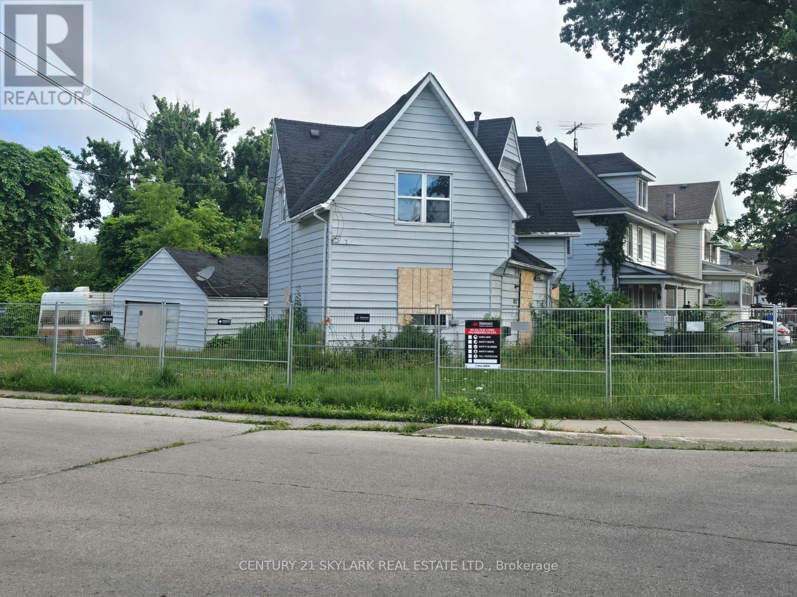 702 CEDAR STREET - 1