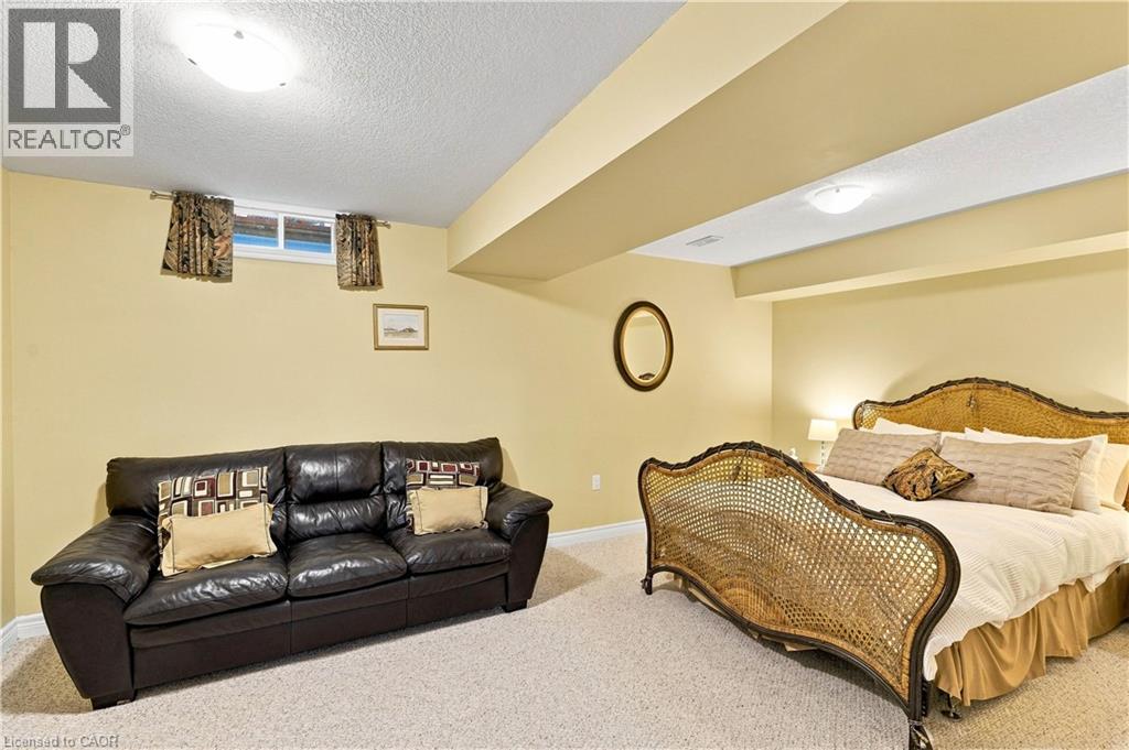 25 STICKLAND Lane - Image 38