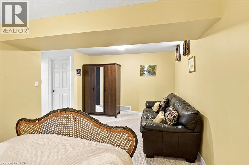 25 STICKLAND Lane - Image 40
