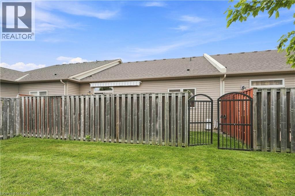 25 STICKLAND Lane - 50