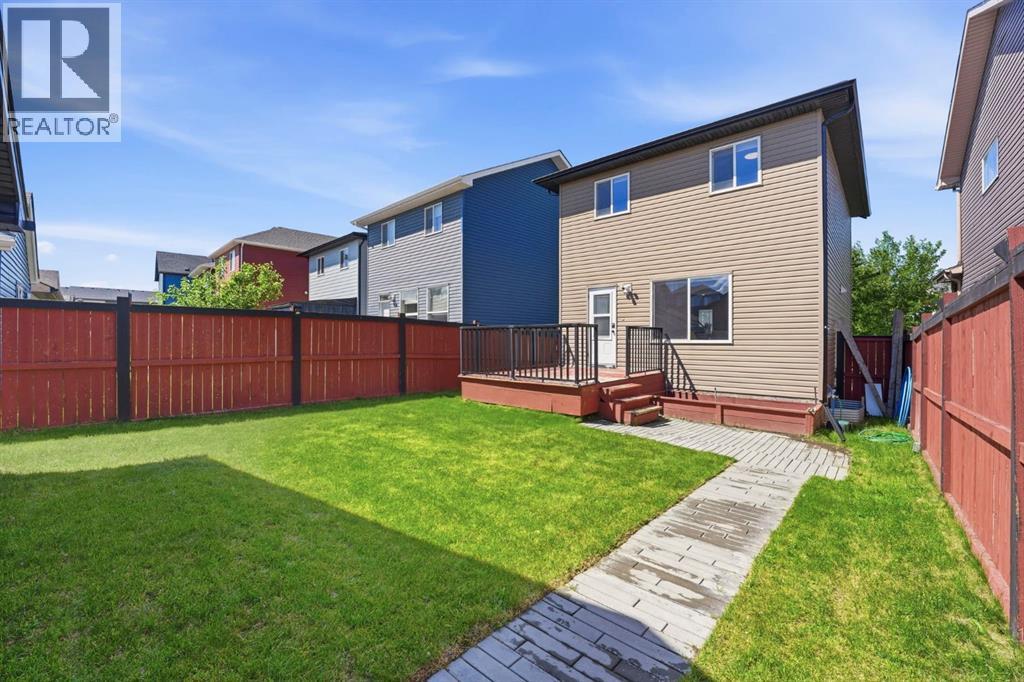 564 Evanston Drive NW - Image 24