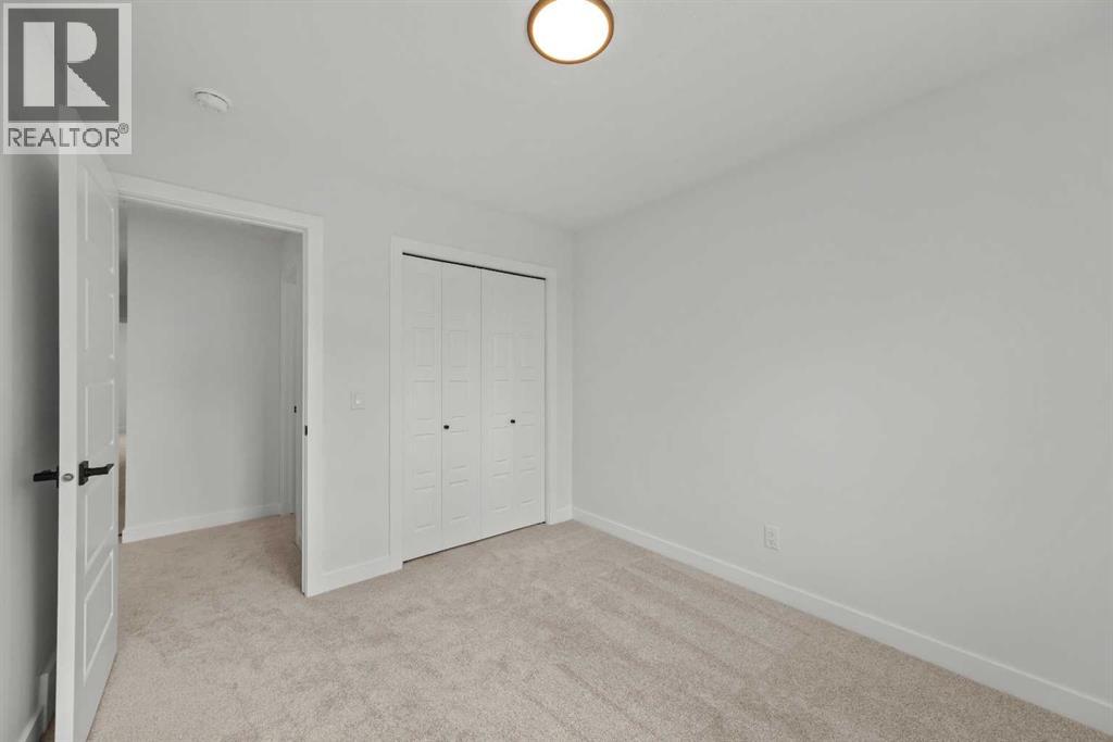 49 Hotchkiss Gardens SE - 29