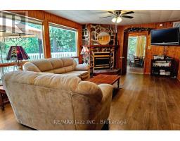 Sunroom - 2006 South Beaver Lake Lane, Minden Hills, ON K0M2L1 Photo 7
