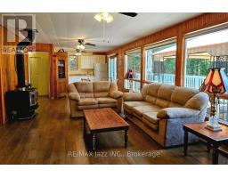 2006 South Beaver Lake Lane, Minden Hills, ON K0M2L1 Photo 8