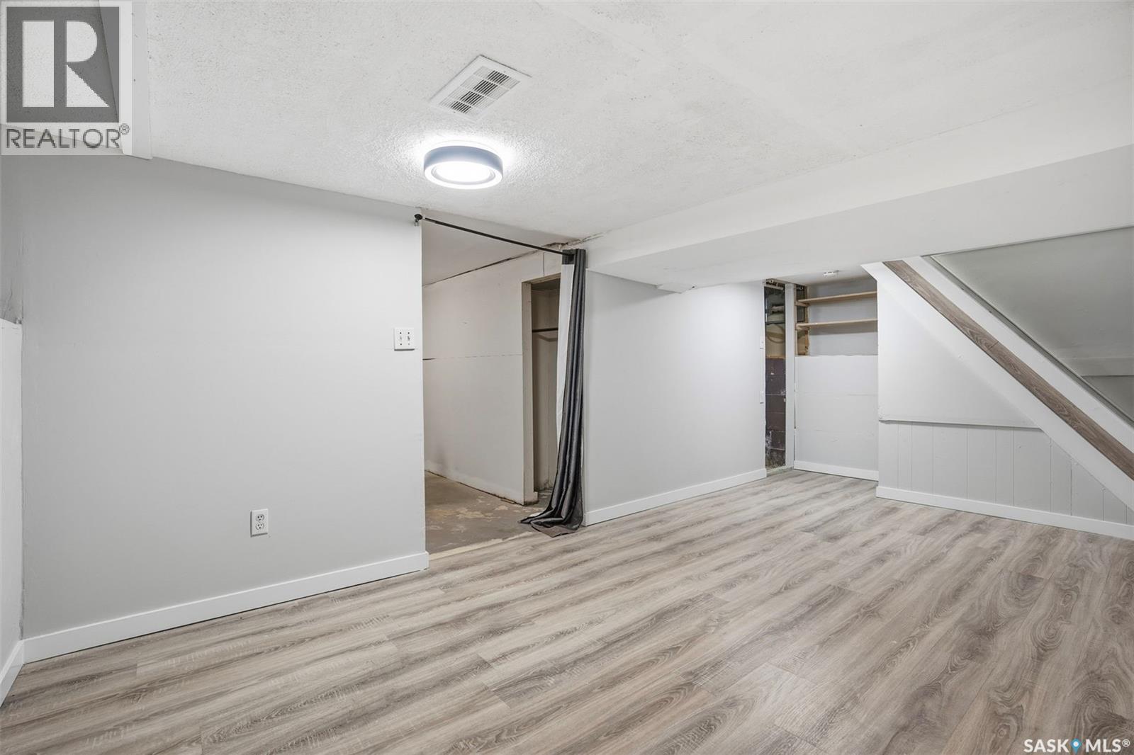 1721 E AVENUE N - 21