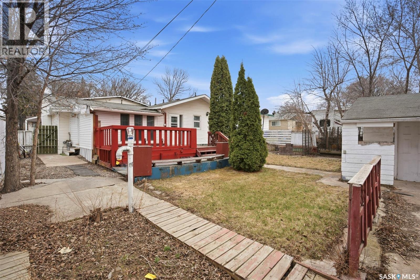 1721 E AVENUE N - 37