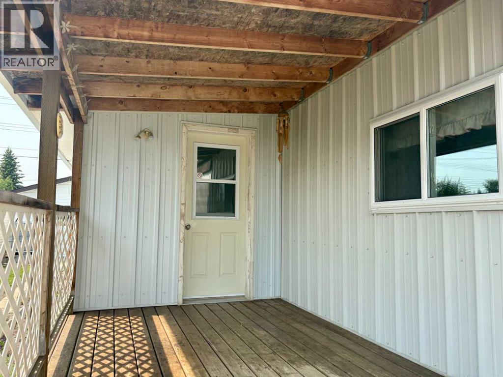 5122 46 Street - 4