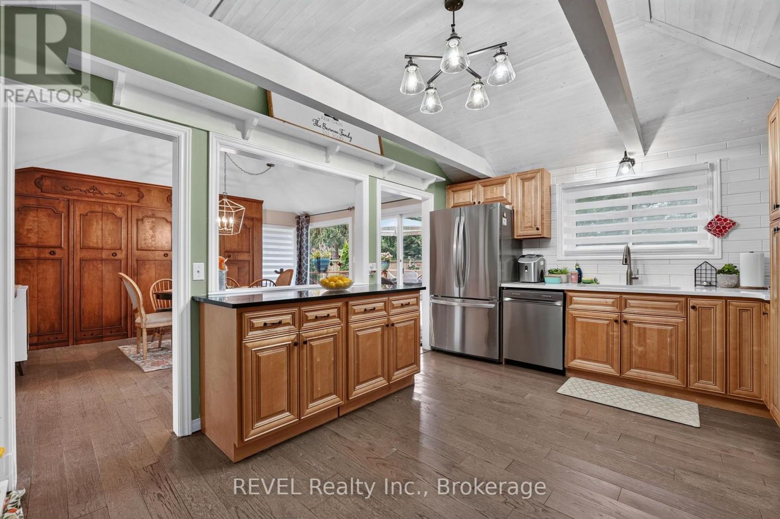 2631 THOMPSON ROAD - Image 18