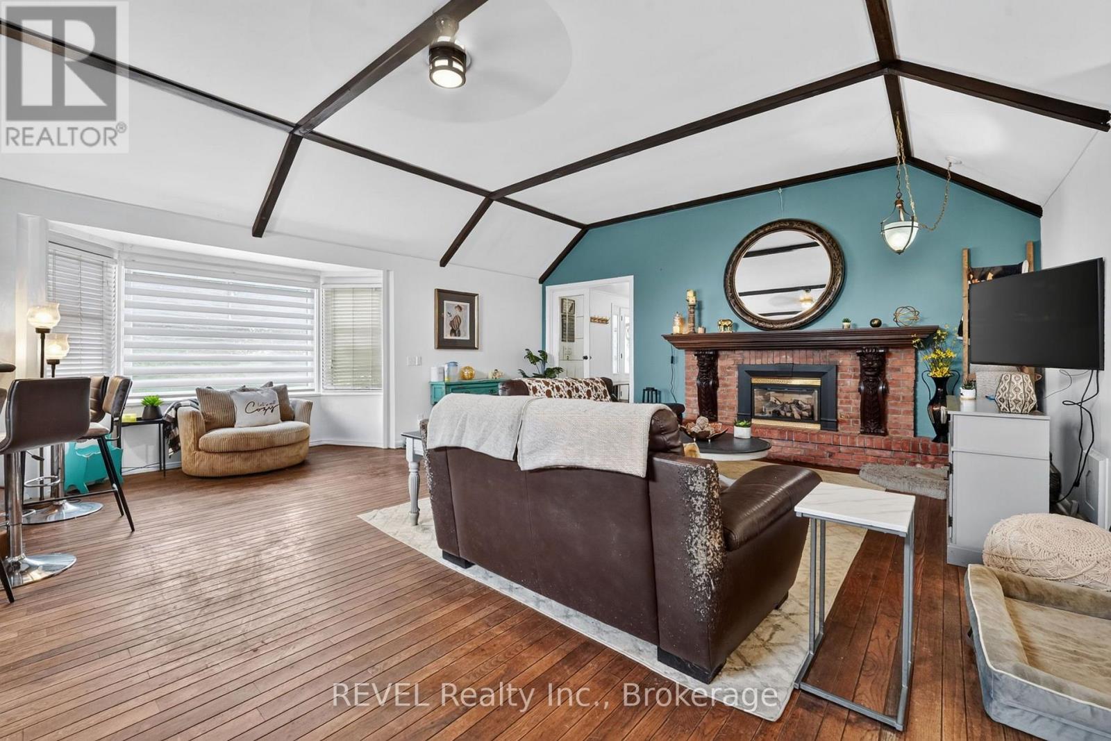 2631 THOMPSON ROAD - Image 24