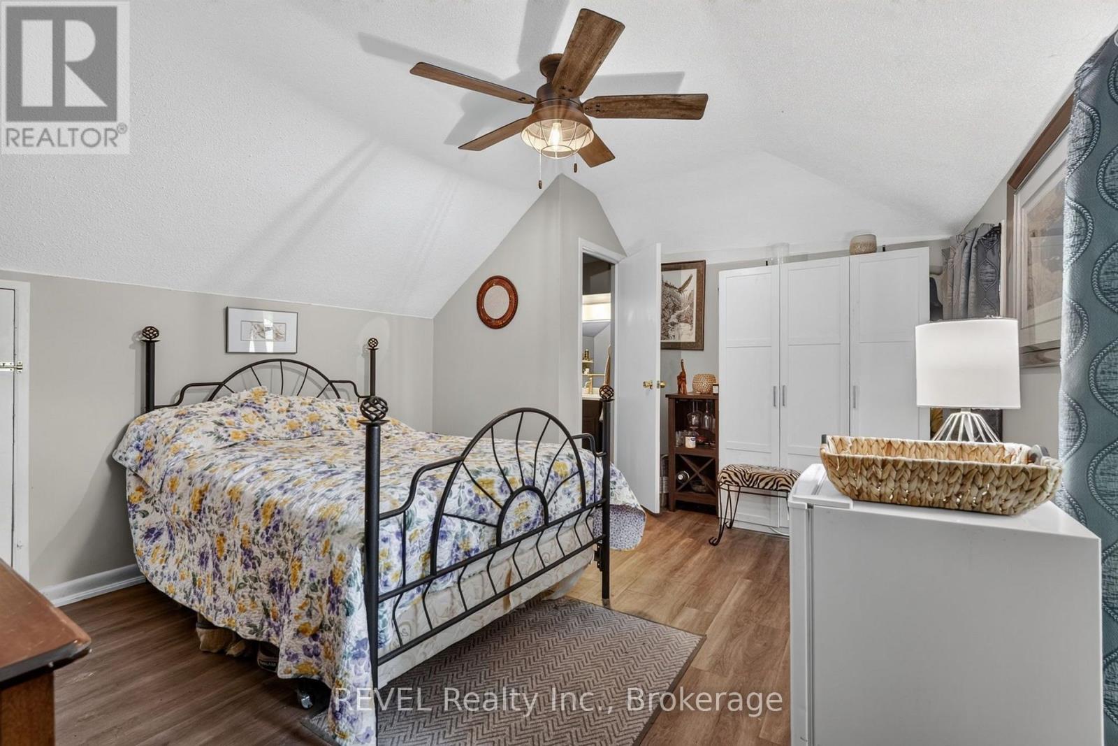 2631 THOMPSON ROAD - Image 37