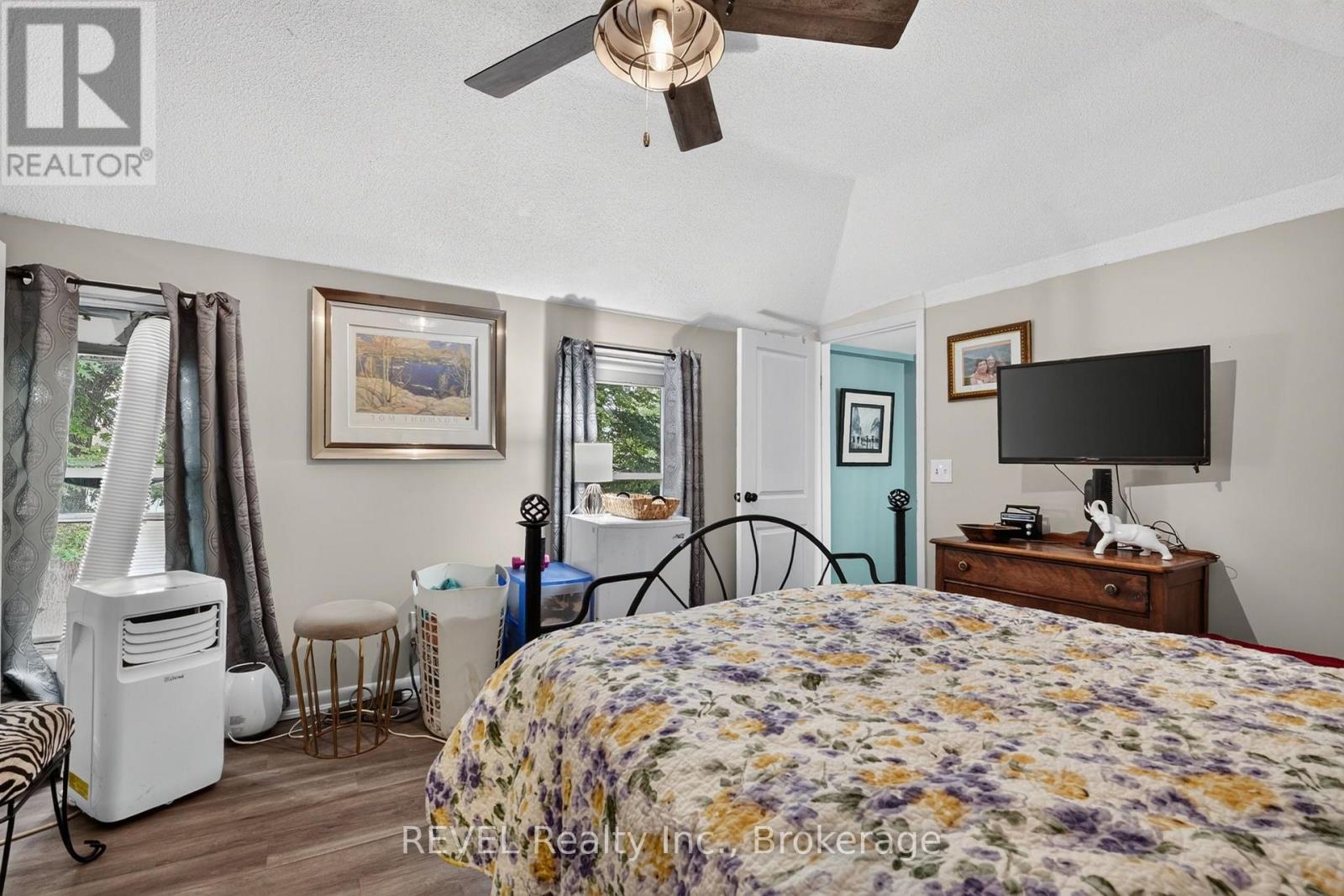 2631 THOMPSON ROAD - Image 38