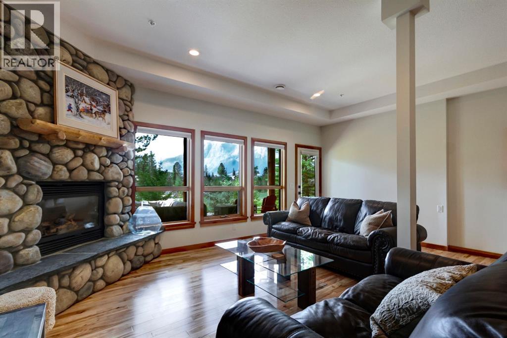 #25 300 Eagle Terrace Road - 27