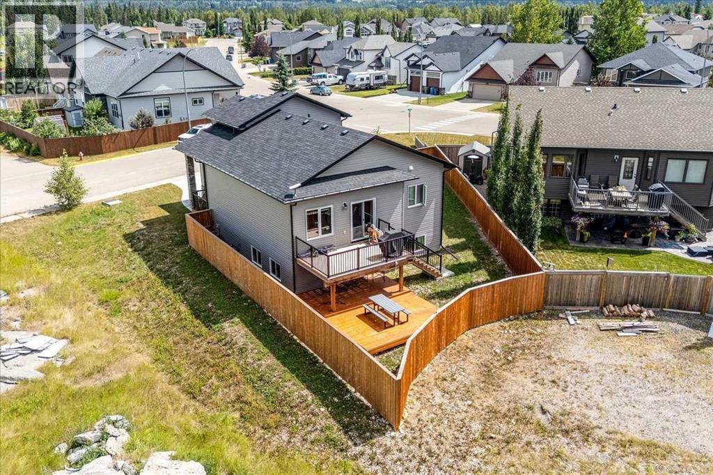 136 12 Avenue Northeast - Photo 36