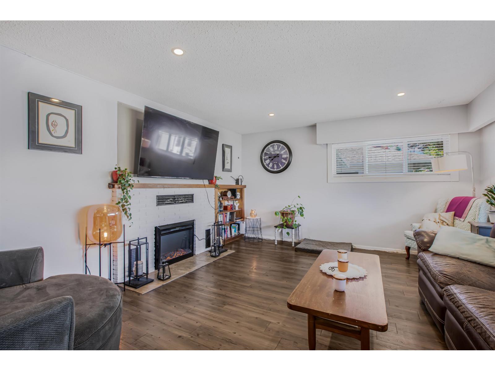 9856 INGLEWOOD CRESCENT, Chilliwack Proper East, Chilliwack