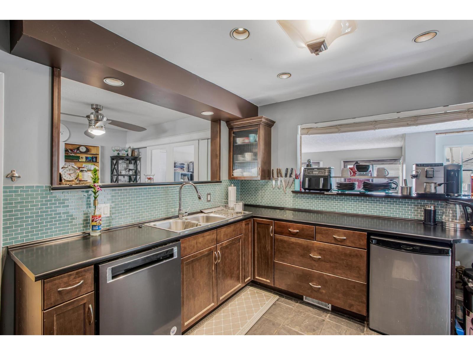 9856 INGLEWOOD CRESCENT, Chilliwack Proper East, Chilliwack