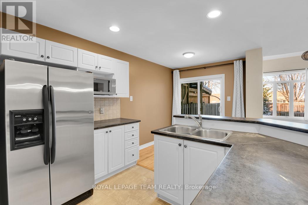 541 SALZBURG DRIVE - 13
