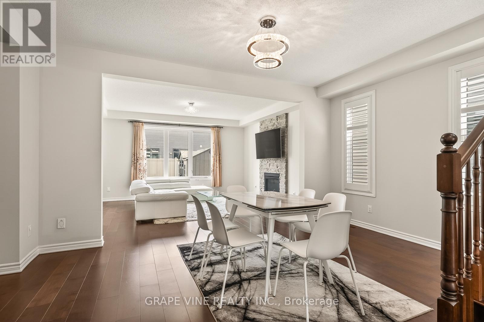 4 Bed, 4 Bath House for Sale in Ottawa – 414 APHELION CRESCENT, Ottawa – MLS# X13634668 - Image 10