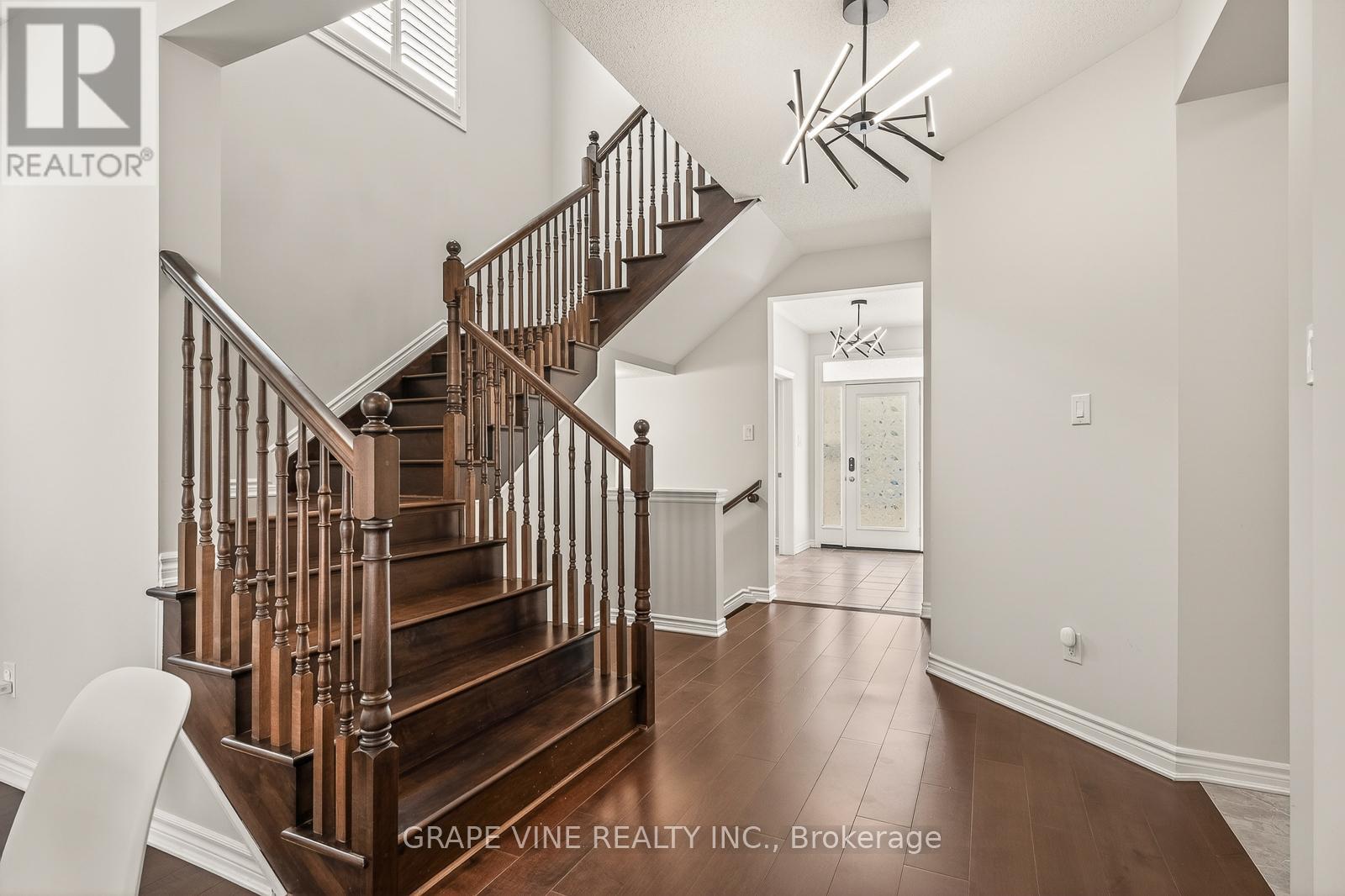 4 Bed, 4 Bath House for Sale in Ottawa – 414 APHELION CRESCENT, Ottawa – MLS# X13634668 - Image 23