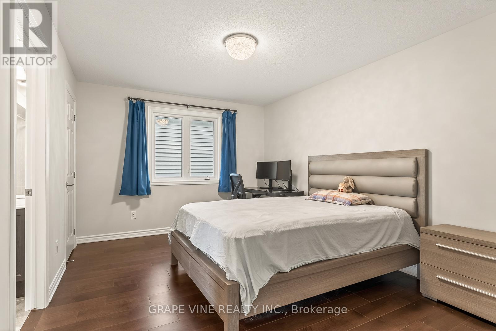 4 Bed, 4 Bath House for Sale in Ottawa – 414 APHELION CRESCENT, Ottawa – MLS# X13634668 - Image 27