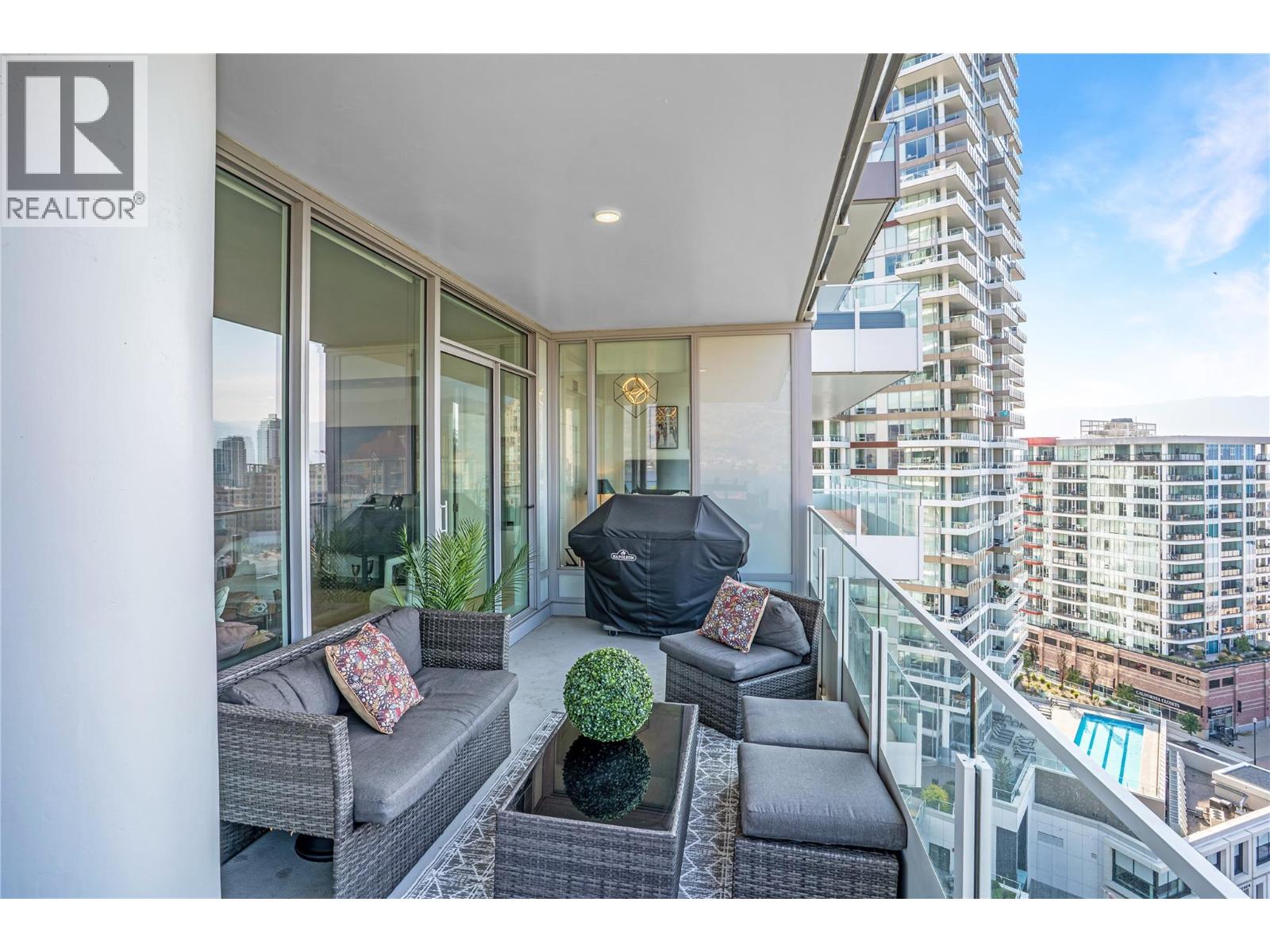 1405 1181 Sunset Drive, Kelowna