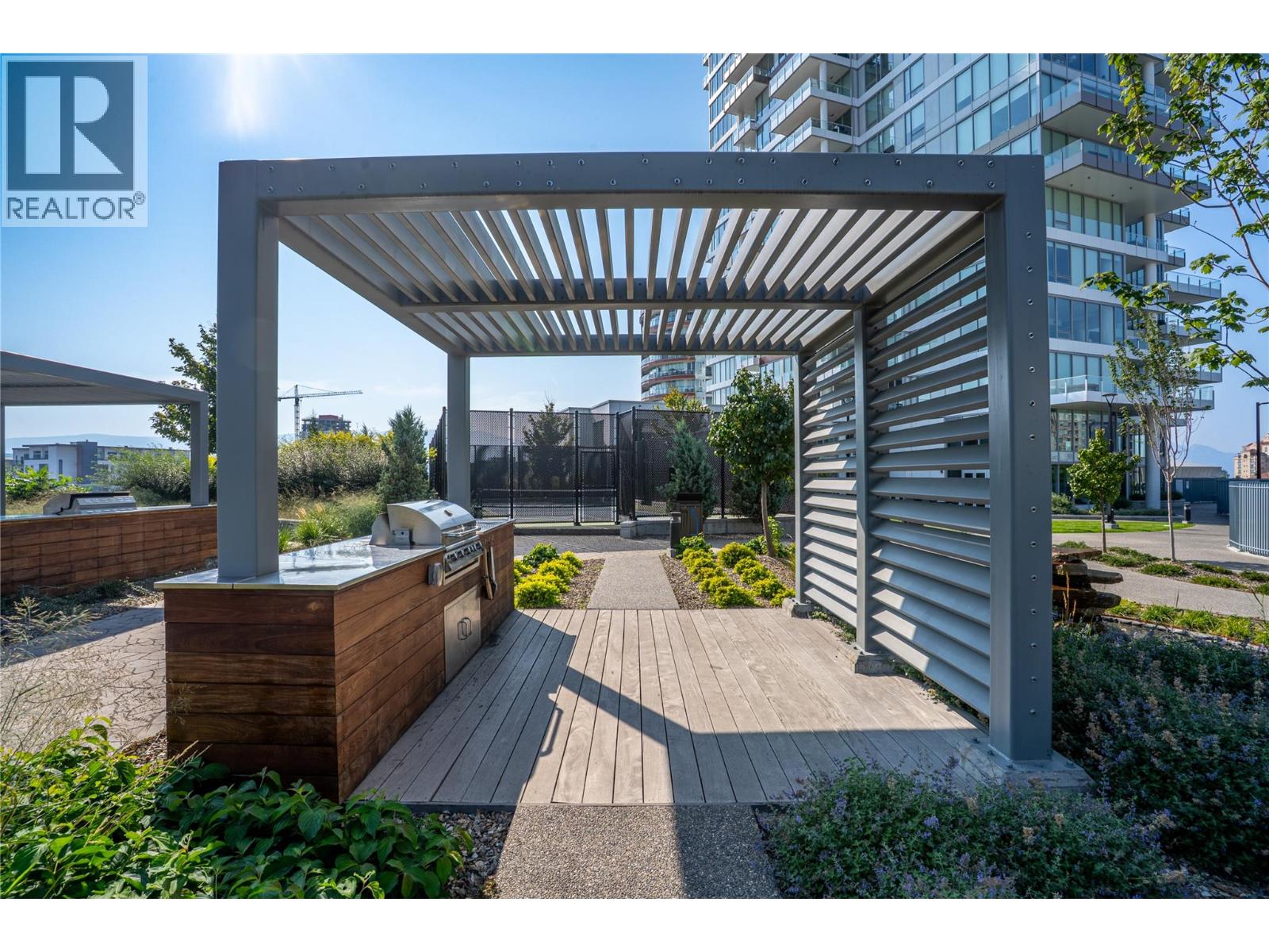 1405 1181 Sunset Drive, Kelowna