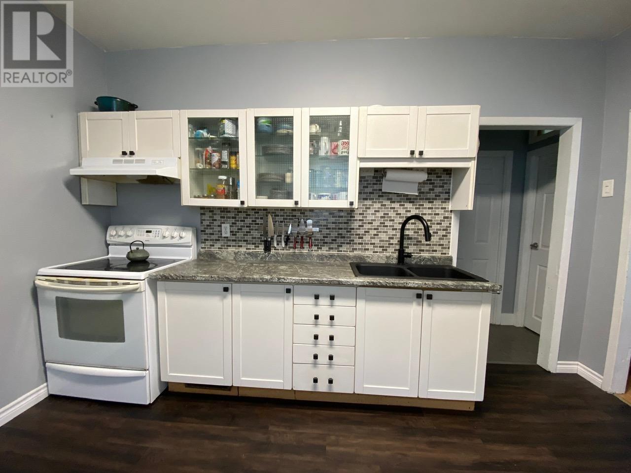 822 Pruden ST - 3