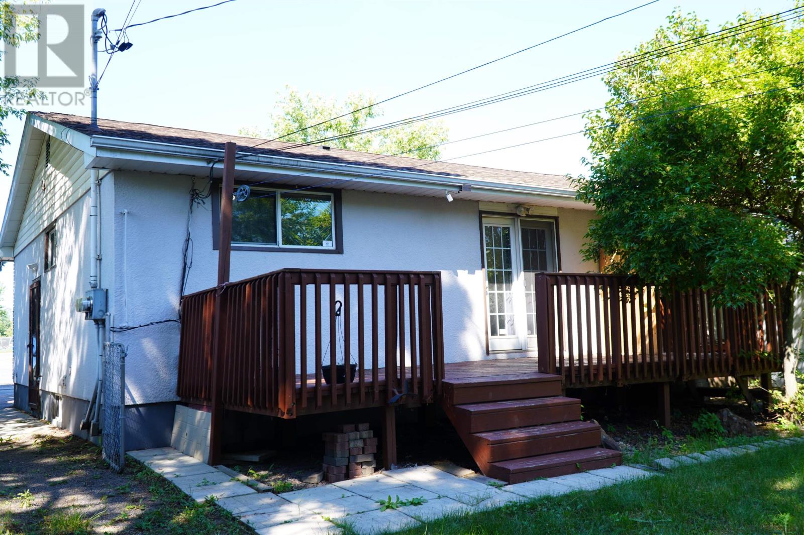 314 Edward Street N - Image 24