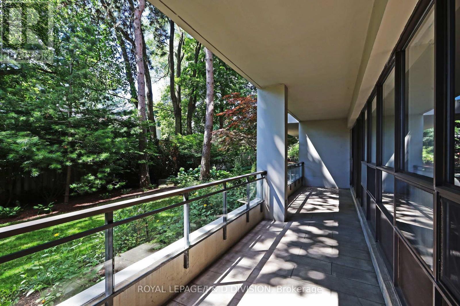 #106 235 ST CLAIR AVENUE W - Image 28