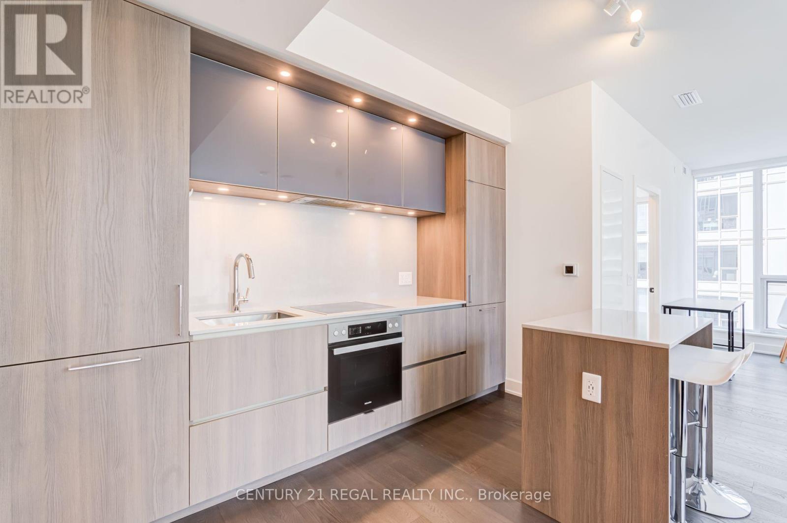 #2204 15 MERCER STREET - 26