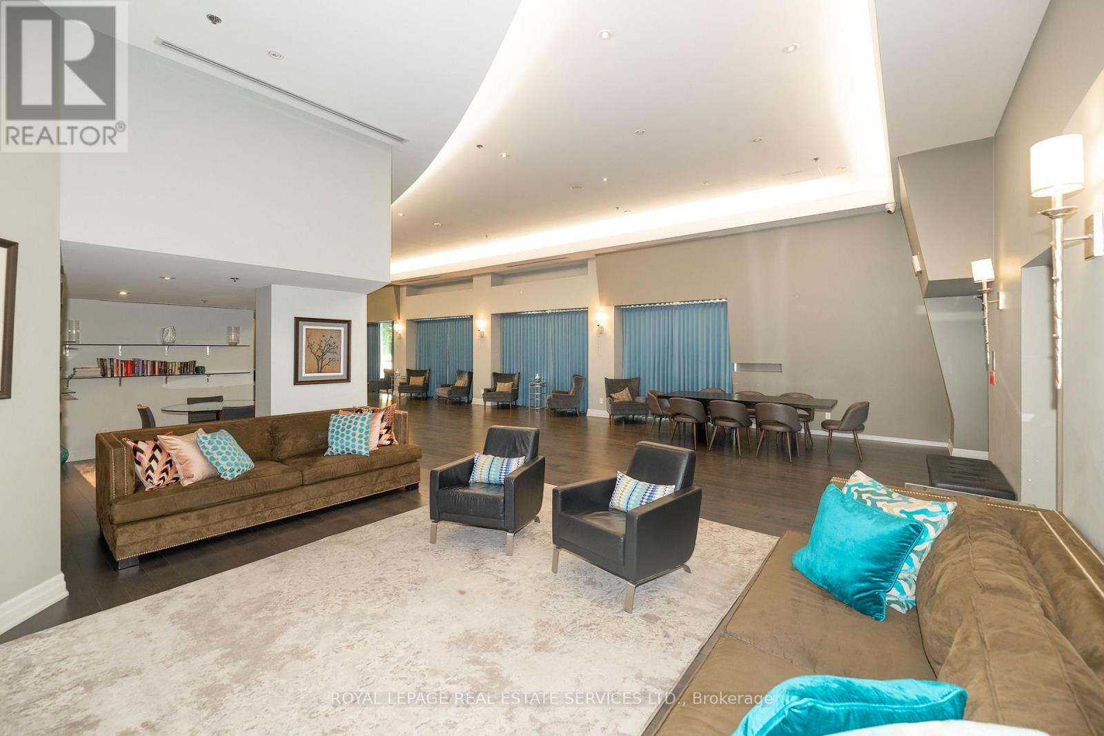 #707 550 QUEENS QUAY W - 36