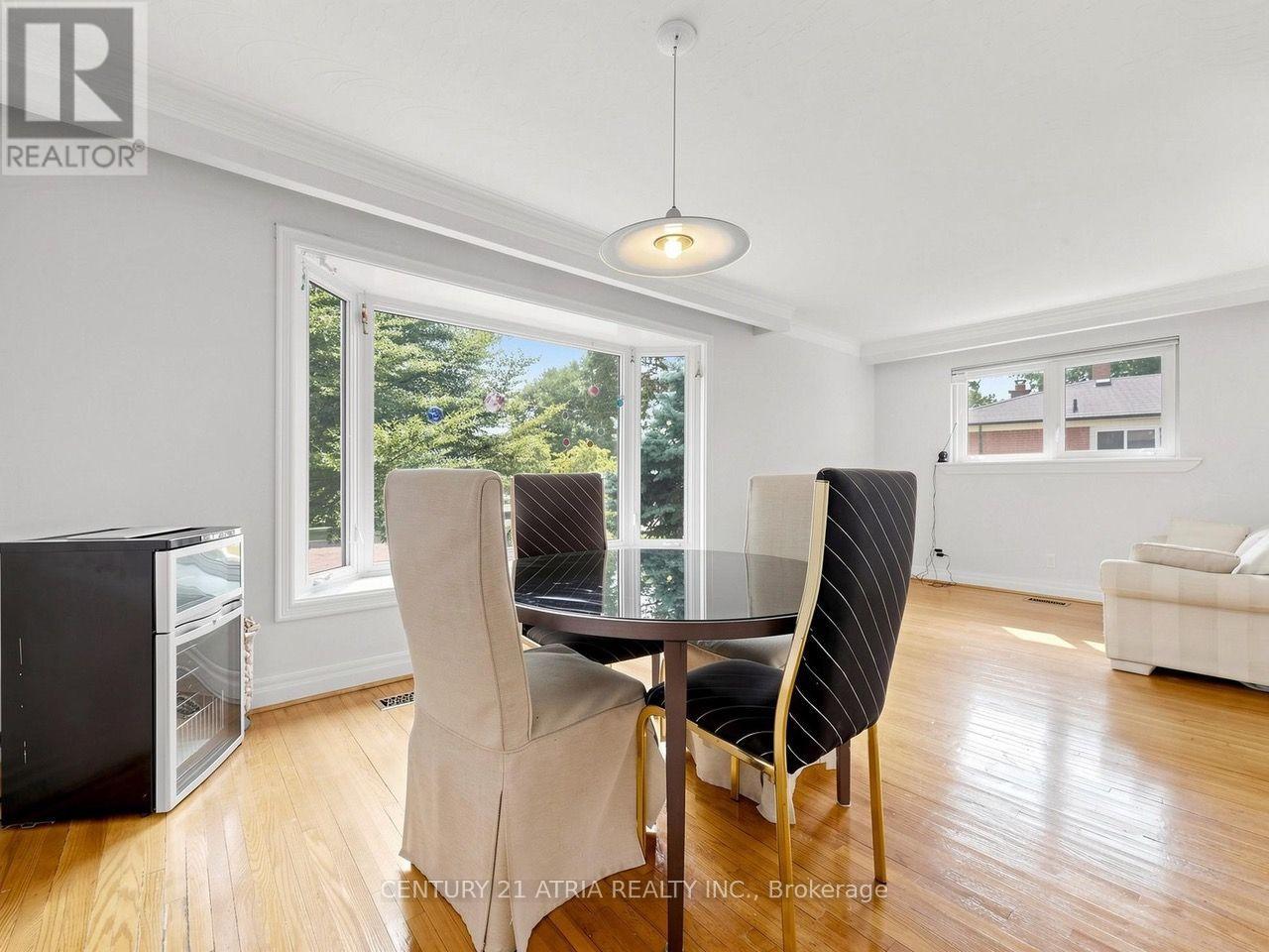 22 JEFFTON CRESCENT - 10