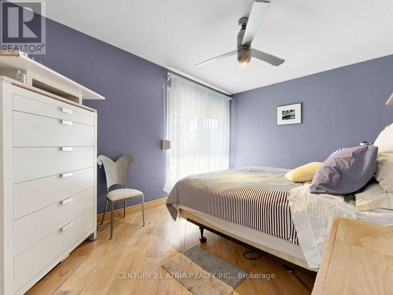 22 JEFFTON CRESCENT - 18