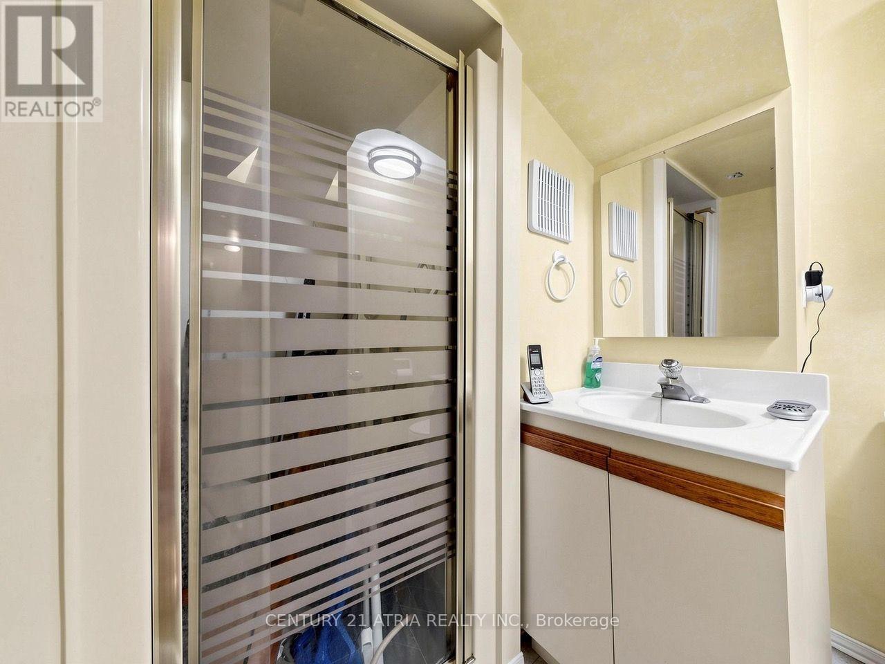 22 JEFFTON CRESCENT - 40