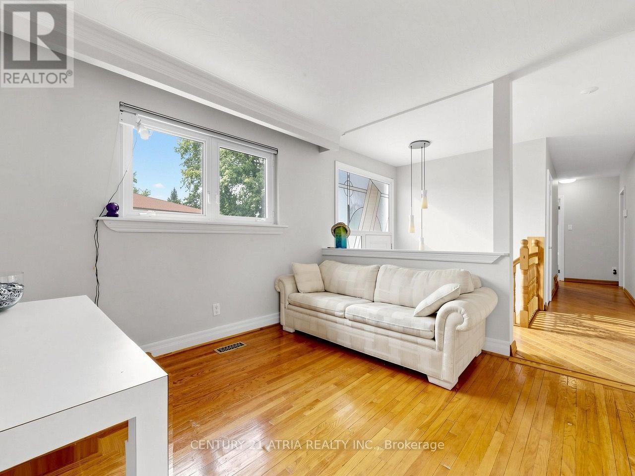 22 JEFFTON CRESCENT - 5