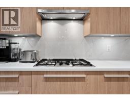 2781 Library Lane, North Vancouver, BC V7J0C6 Photo 12