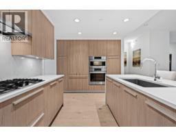 2781 Library Lane, North Vancouver, BC V7J0C6 Photo 9