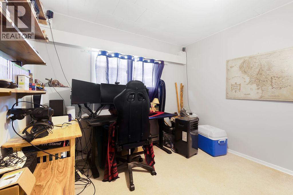 6280 Okanagan Street - 18