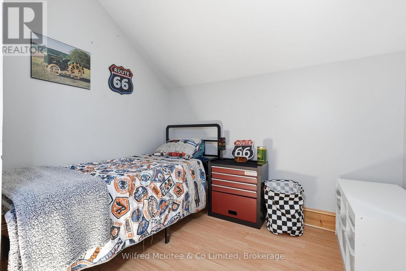 27 5TH STREET NW - 20
