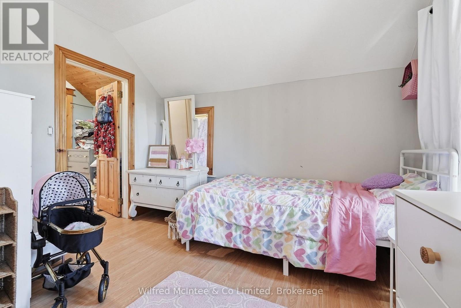 27 5TH STREET NW - 22